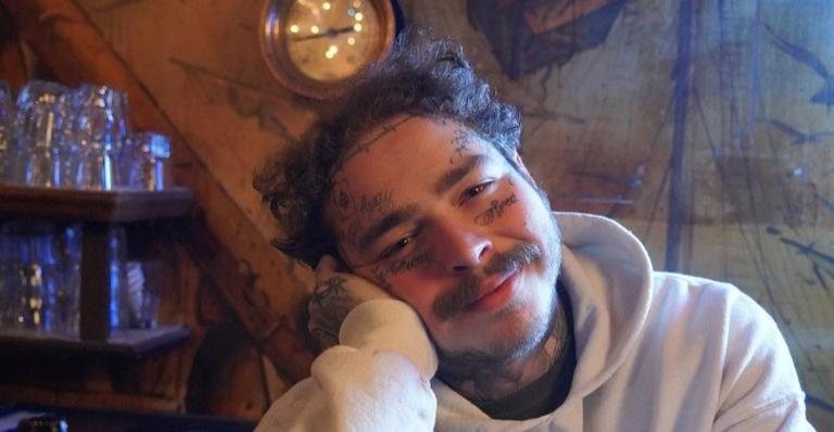 Post Malone durante os bastidores da sua turnê, em 2019 - Foto/Destaque Instagram