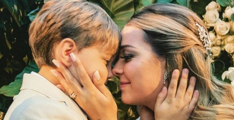 Carol Dantas publica momento fofo de entre os dois filhos - Reproduçãi/Instagram