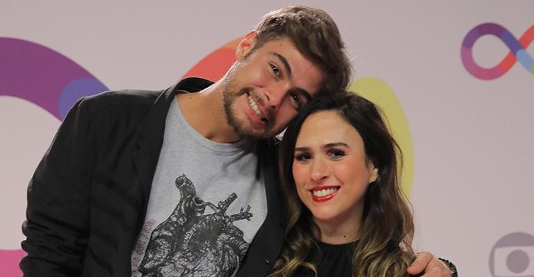 Tatá Werneck e Rafael Vitti surgem em ensaio íntimo e encantam seguidores - Globo/Paulo Belote