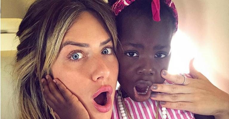 Giovanna Ewbank e Chissomo, mais conhecida como Titi - Reprodução/Instagram