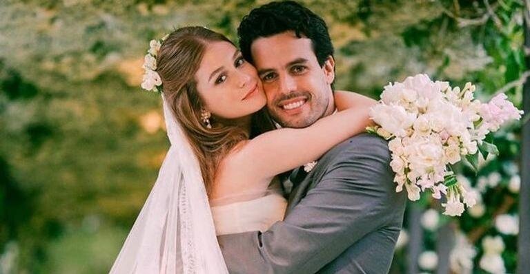 Marina Ruy Barbosa relembra fotos do casamento para celebrar dois anos de união - Divulgação/Instagram