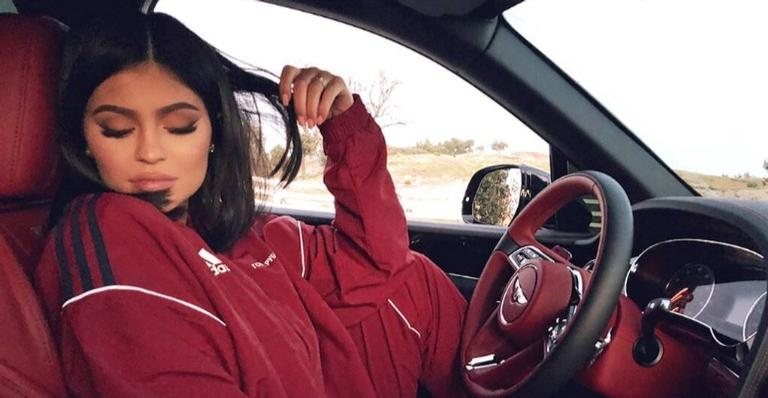 Kylie Jenner exibe presente luxuoso no Instagram e surpreende fãs - Reprodução/Instagram