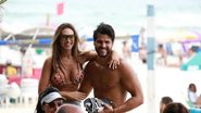 Nicole Bahls e Marcelo Bimbi curtindo uma praia no Rio de Janeiro - Dilson Silva/AgNews