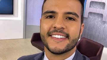 Matheus Ribeiro é um dos jornalistas escolhidos para revezar a cadeira do Jornal Nacional - Foto/Instagram