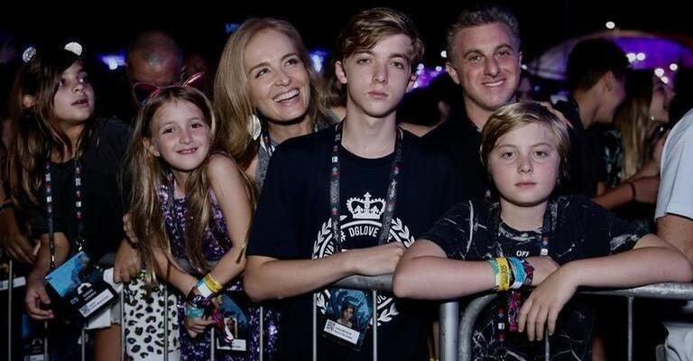 Angélica e Luciano Huck com os filhos no Rock In Rio - Roberto Filho/Brazil News