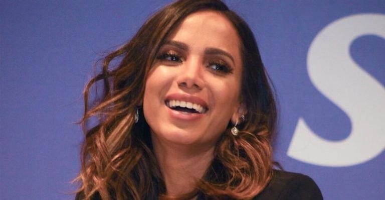 Anitta em evento de marca de bebida - Patrícia Devoras/AgNews