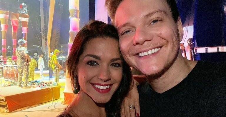 Thais Fersoza e Michel Teló curtindo show no Rock In Rio - Reprodução/Instagram