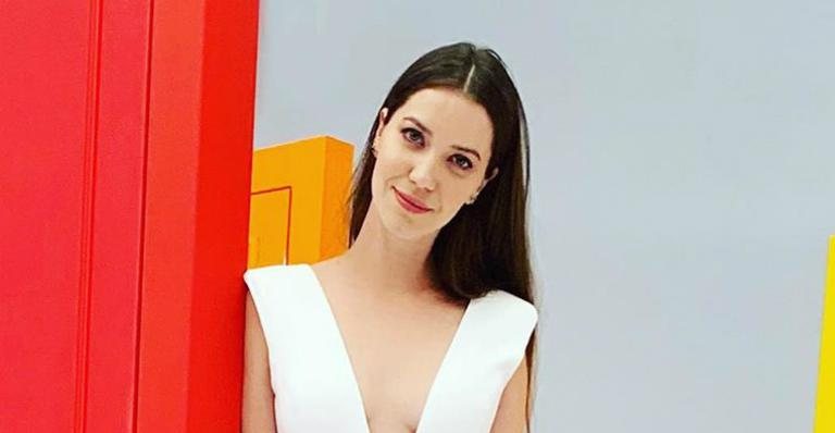 Nathalia Dill compartilha registro de Fabiana na novela - Instagram