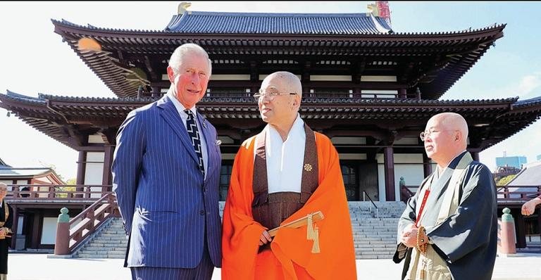 Príncipe Charles com o monge Yagi-Daika - Chris Jackson/Getty Images