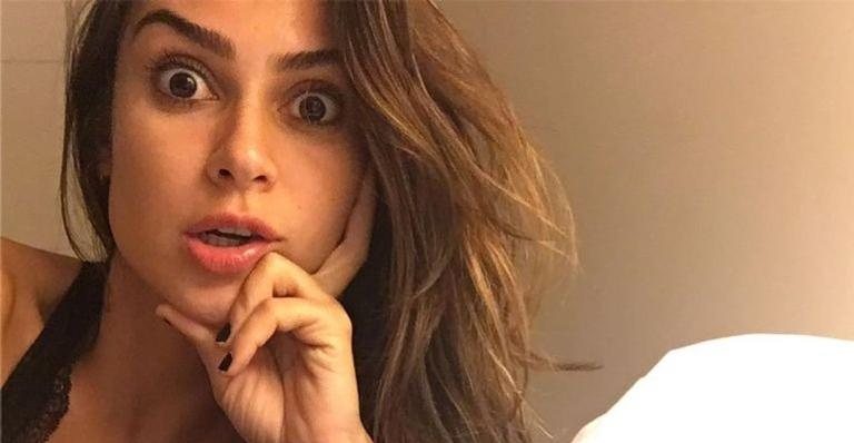 Thaila Ayala exibe boa forma em brincadeira - Foto/Instagram