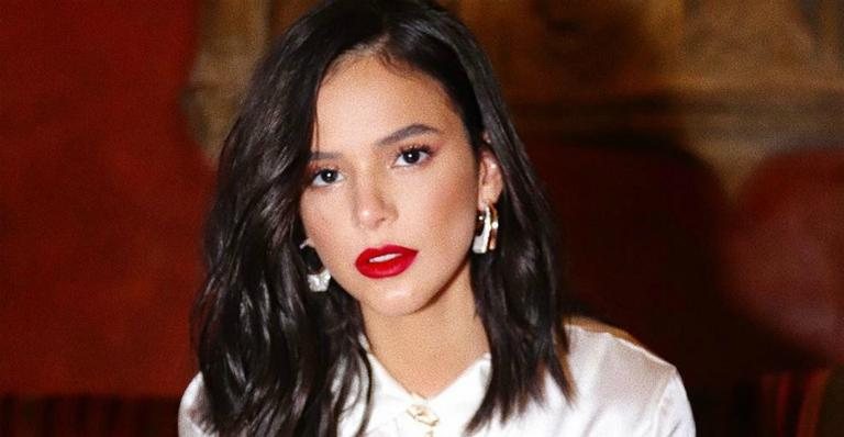 Bruna Marquezine surge com cabelo diferentão em campanha e surpreende - Reprodução/Instagram