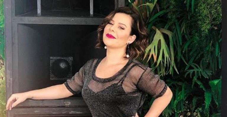 Fernanda Souza comemora aniversário da mãe em SP e compartilha foto com os seguidores - Instagram