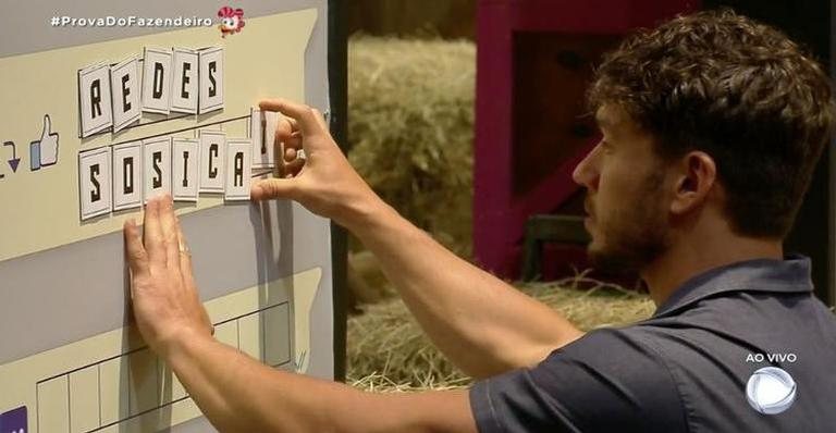 Lucas ganhou mais uma vez a prova do fazendeiro. - Divulgação/PlayPlus