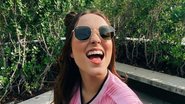 Com make arrasadora, Larissa Manoela celebra entrada de dezembro - Instagram