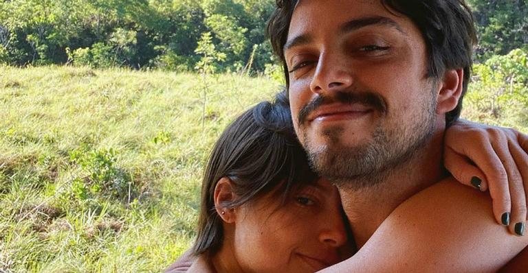 Ao lado de Rodrigo Simas, Agatha Moreira curte dia de sol e apaixona web - Instagram