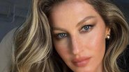 Gisele Bündchen compartilha clique realizando posição de Yoga e desabafa sobre aprendizados - Instagram