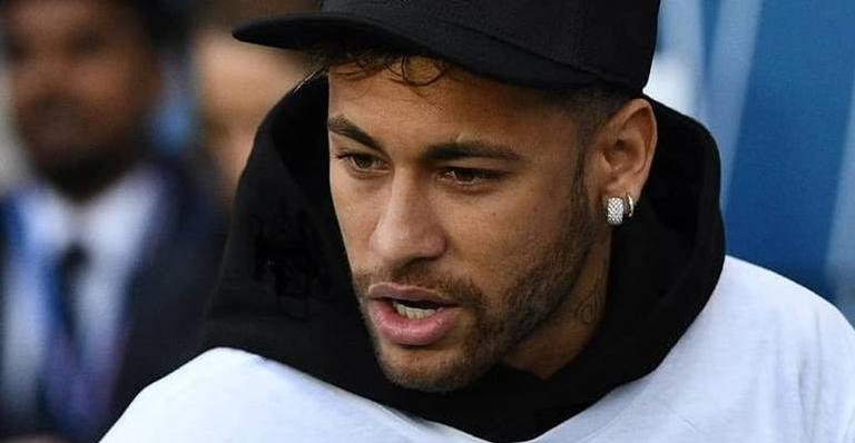 Solteiro, Neymar Jr. manda indireta nos Stories: ''Para de querer fazer eu me apaixonar'' - Instagram