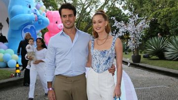 Marina Ruy Barbosa e o marido Alexandre Negrão no aniversário de Zoe - Cláudio Augusto/Brazil News