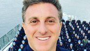 Luciano Huck surge fazendo meditação em lugar duvidoso! - Foto/Instagram