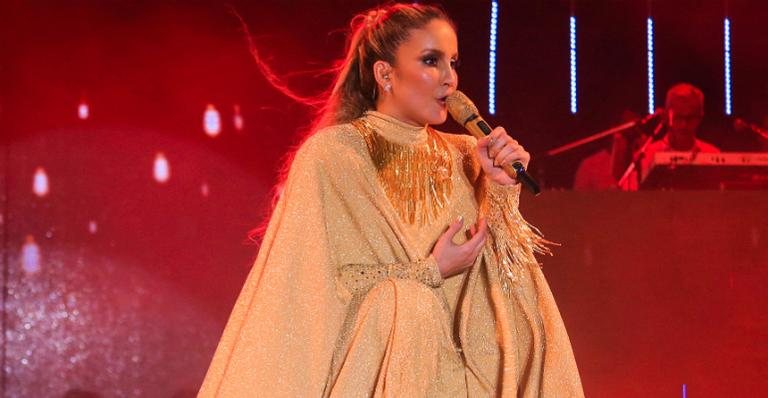 Claudia Leitte volta aos palcos com estreia da Bandera Tour - Jacques Dequeker