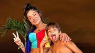 Aline Riscado posa ao lado do filho em viagem - Instagram