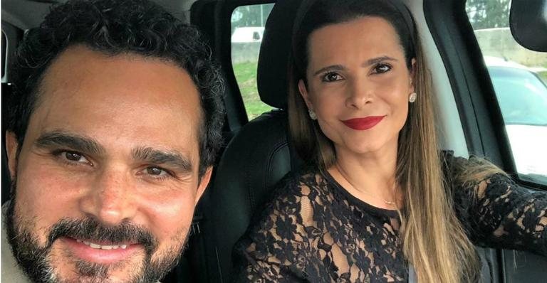 Luciano Camargo compartilhou com seus seguidores a homenagem que fez a esposa e ela agradeceu em sua contas nas redes sociais - Instagram