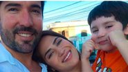 Jessica Costa, filha do cantor Leonardo, posta foto ao lado do pai e da família - Instagram