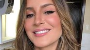 Claudia Leitte fratura o dedo durante ensaio e mostra tala para os seguidores - Instagram