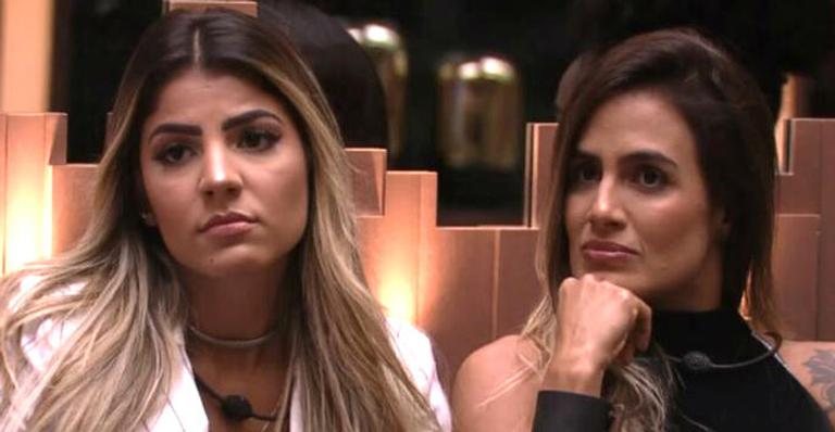 Hariany posa com Carol Peixinho no ofurô: ''Incrível'' - TV Globo