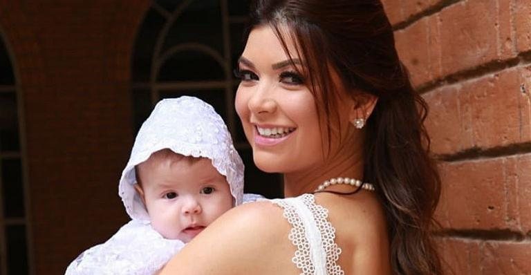 Amanda Françozo mostra a filha preparada para seu 1º Natal - Instagram