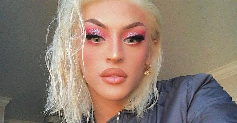 Mãe de Pabllo Vittar mostra decoração de Natal com fotos da filha. - Divulgação/Instagram