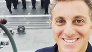 Luciano Huck exibe clique raro ao lado da família nas redes sociais - Divulgação/Instagram