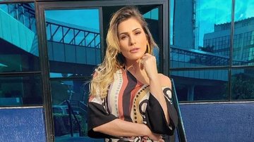 Lívia Andrade causa com clique ousado de biquíni - Reprodução/Instagram