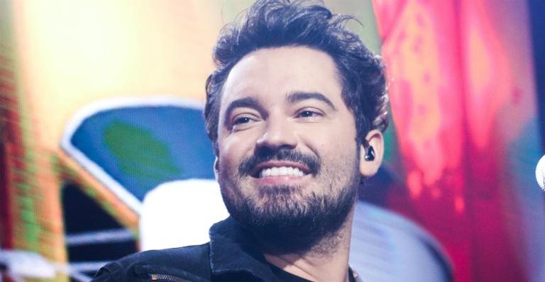 O sertanejo surgiu novamente nas redes sociais, ao lado da filha, após término com Maiara - AgNews/Lucas Ramos