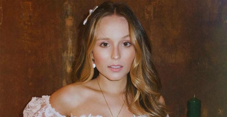 Larissa Manoela aparece irreconhecível após tomar sol - Instagram