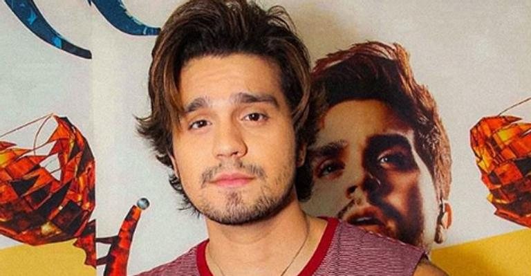 Luan Santana posa sem camisa e é elogiado na web - Instagram