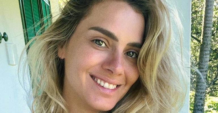 Carolina Dieckmann demonstra seu carinho ao compartilhar clique com Padre Fábio de Melo - Instagram