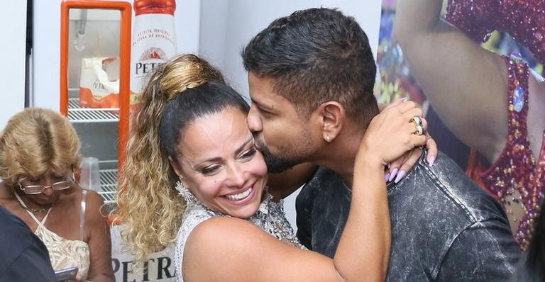 Viviane Araújo e o namorado Guilherme Militão - Anderson Borde/AgNews