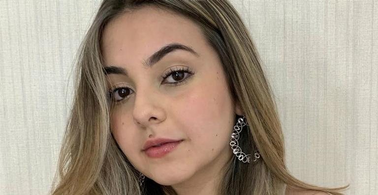 Klara Castanho aconselha seguidores sobre automedicação após reação alérgica - Instagram