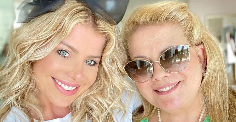 Karina Bacchi celebra aniversário da mãe, Nadia - Instagram