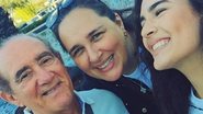 O ator publicou uma foto antiga com a filha e a esposa e ganhou elogio de fãs e da família - Instagram