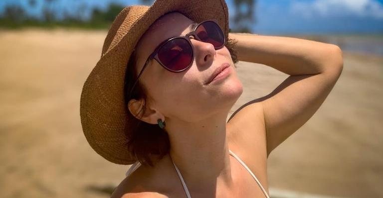 Regiane Alves surge tomando sol em barco e encanta web - Divulgação/Instagram