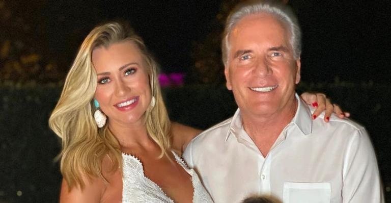 Roberto Justus beija barriguinha de grávida de Ana Paula Siebert: ''23 semanas'' - Instagram