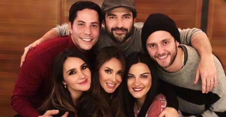 Grupo RBD postam foto reunidos e aumentam rumores de retorno! - Foto/Instagram