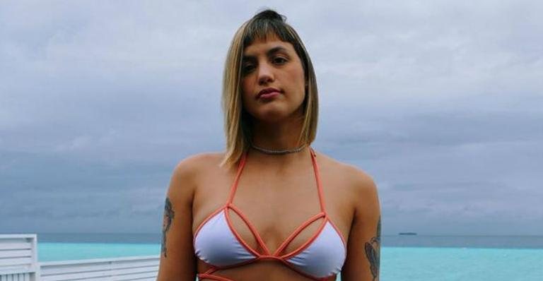 Carol Junger esbanja beleza em clique de maiô na Indonésia - Instagram