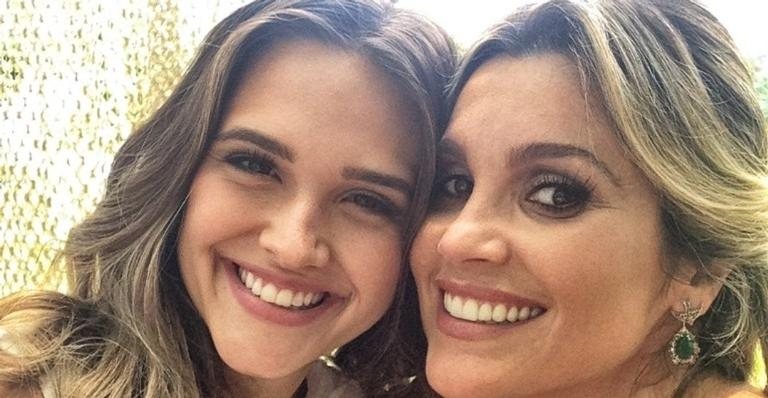 Flávia Alessandra se declara para sua companheira de elenco, Juliana Paiva - Instagram