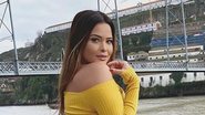 De biquíni, Geisy Arruda eleva temperatura ao empinar o bumbum - Instagram