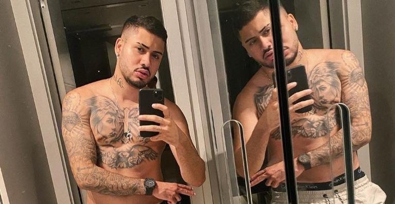 Kevinho eleva temperaturas ao posar sem camiseta - Foto/Instagram