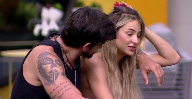 Gabi e Guilherme conversam sobre relacionamento após confusão com Bianca - TV Globo