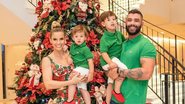 Gusttavo Lima passa a manhã brincando com os herdeiros - Instagram